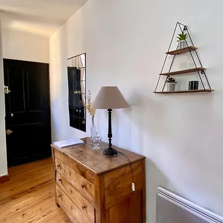 Apartment Le Grand Verdun - Charme Et Lumiere - 3 8 Personnes *